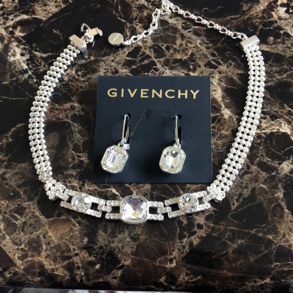 Givenchy choker and earnings set